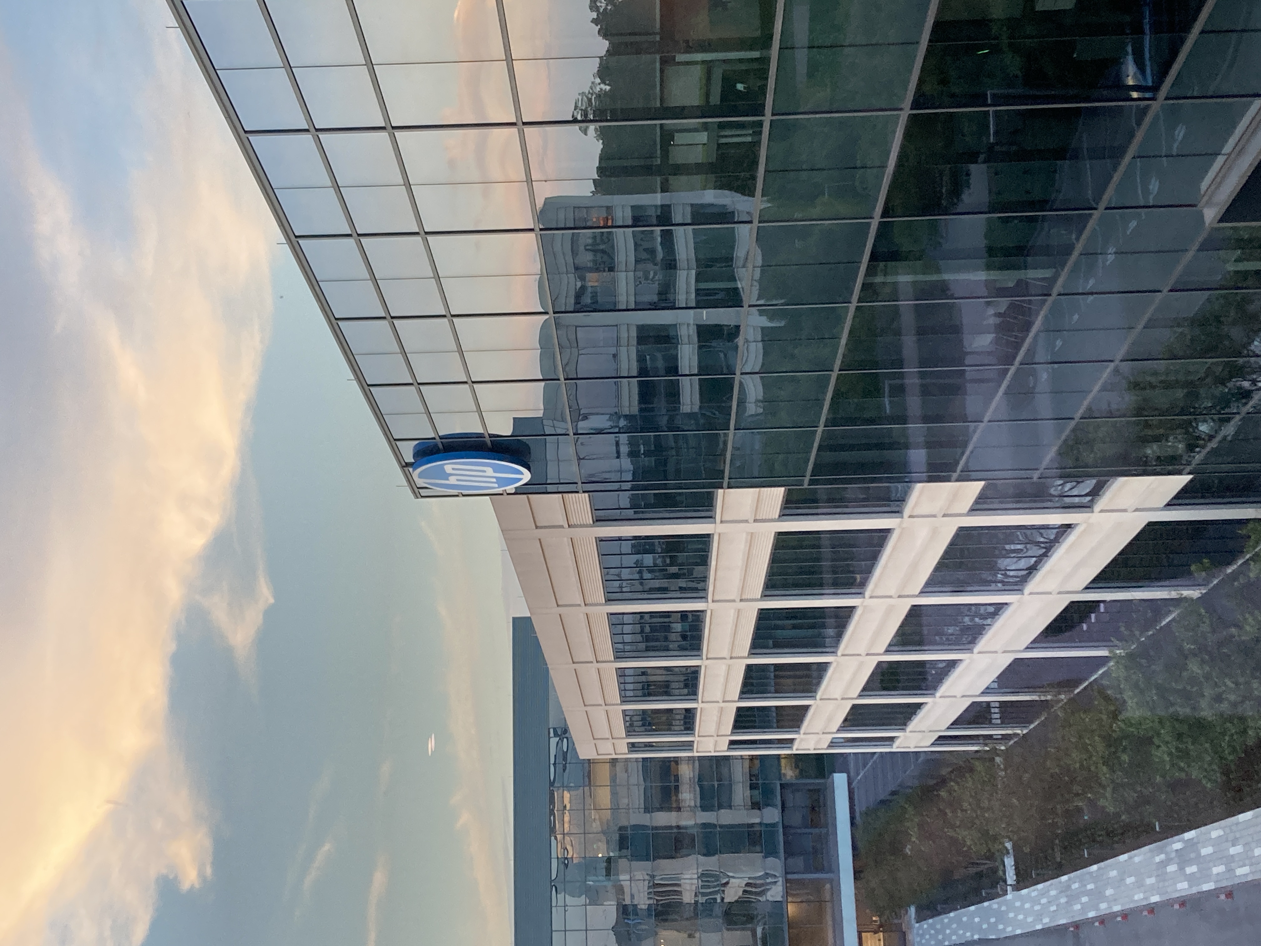 My Experience as a Contractor at HP, Inc. - Image 2